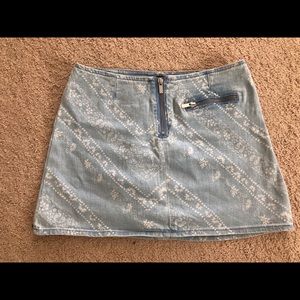 URBAN OUTFITTERS paisley jean skirt-RUNS BIG